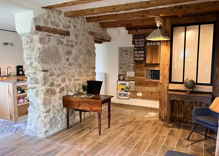 Sous Le Tilleul Apartment Lancrans
